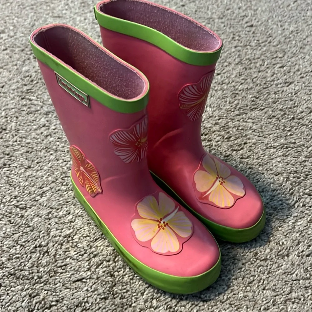 Hartstrings Rainboots - Picture 1 of 4